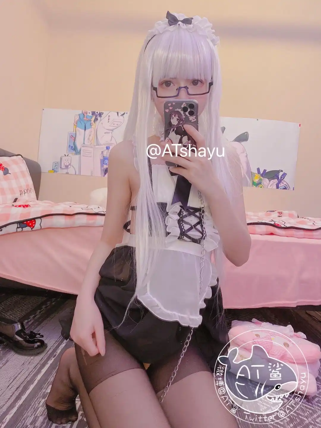 黑丝女仆