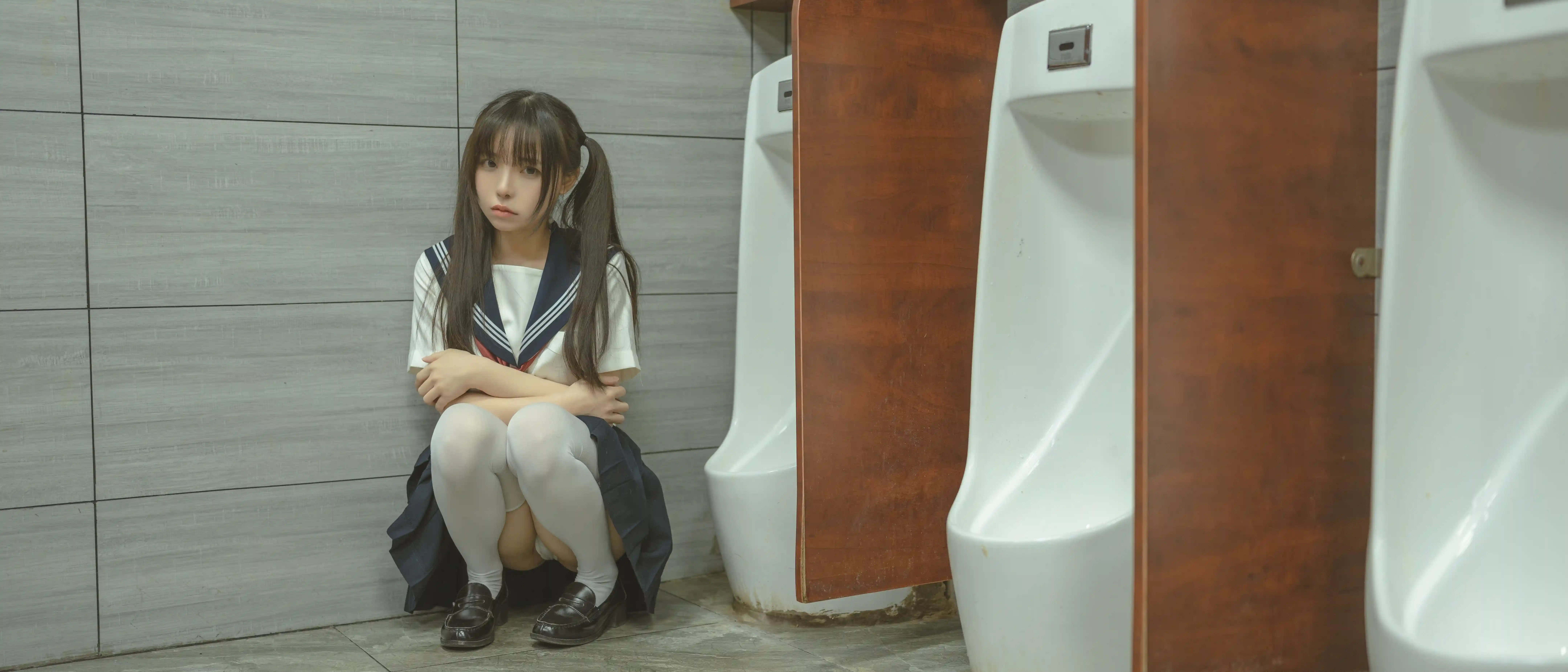 卫生间JK