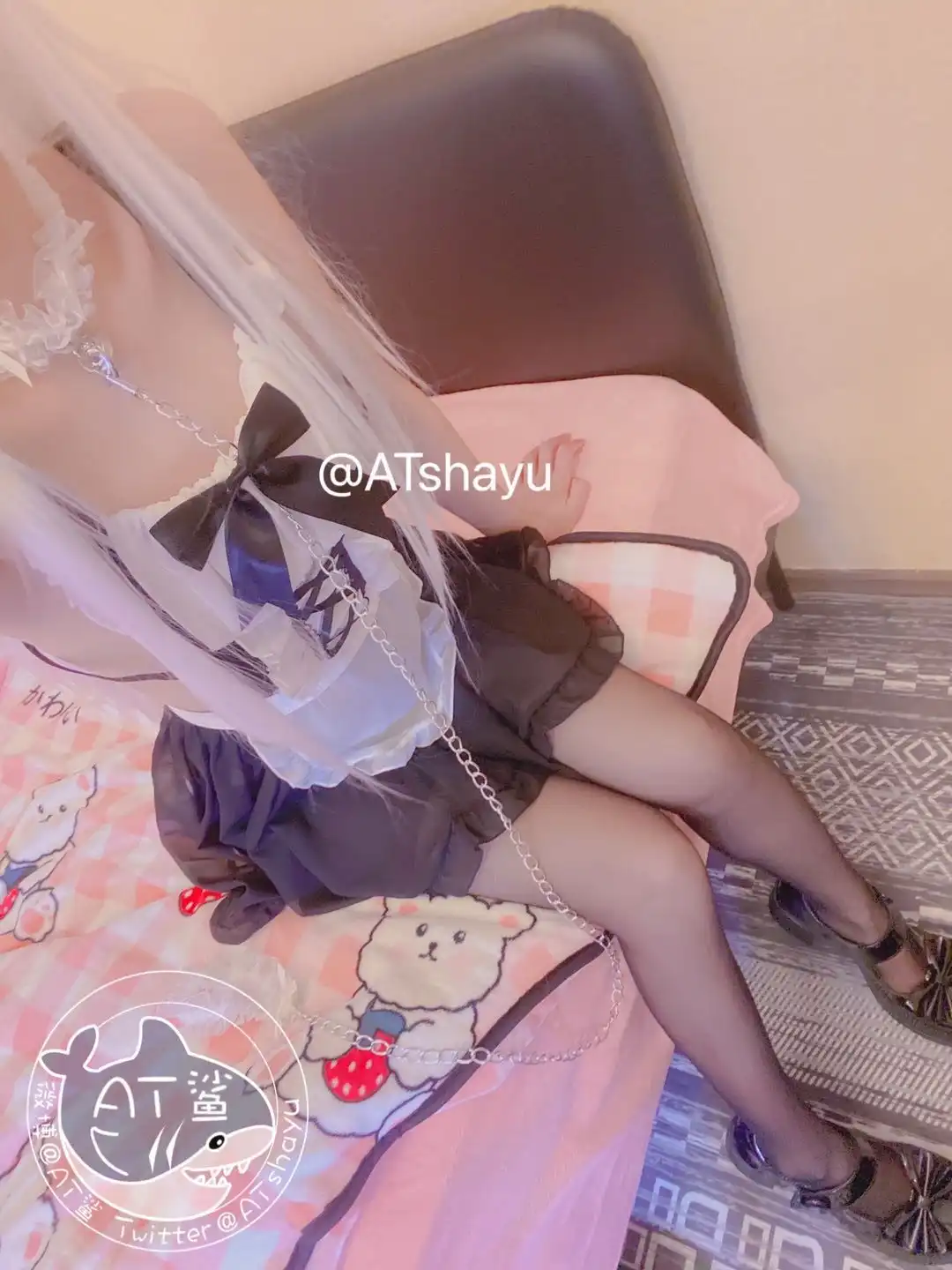 黑丝女仆